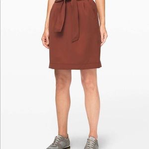 Lululemon Noir Skirt